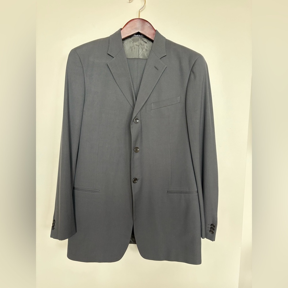 Armani Collezioni Charcoal Suit - Jacket & Pants - Men’s Size 42L